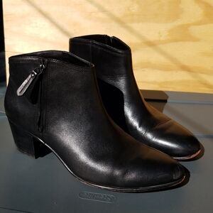 Clarks Maypearl Alice black boots 12